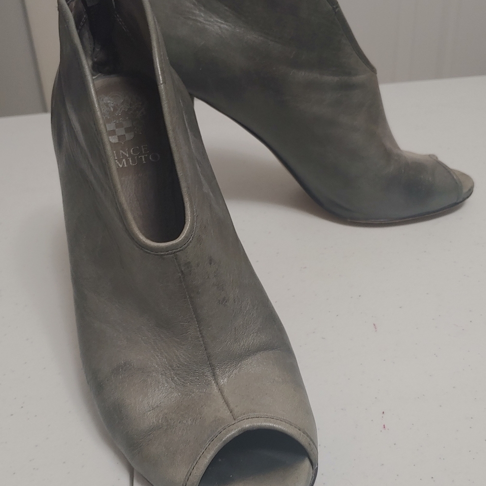 Vince Camuto gray heel booties, size 10